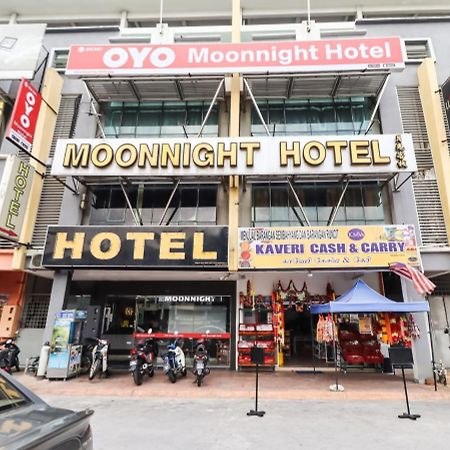 Oyo 89381 Moonnight Hotel Batu Caves Экстерьер фото